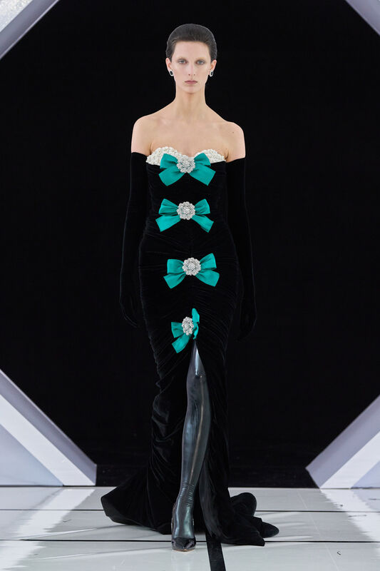 Richard Quinn F26 035