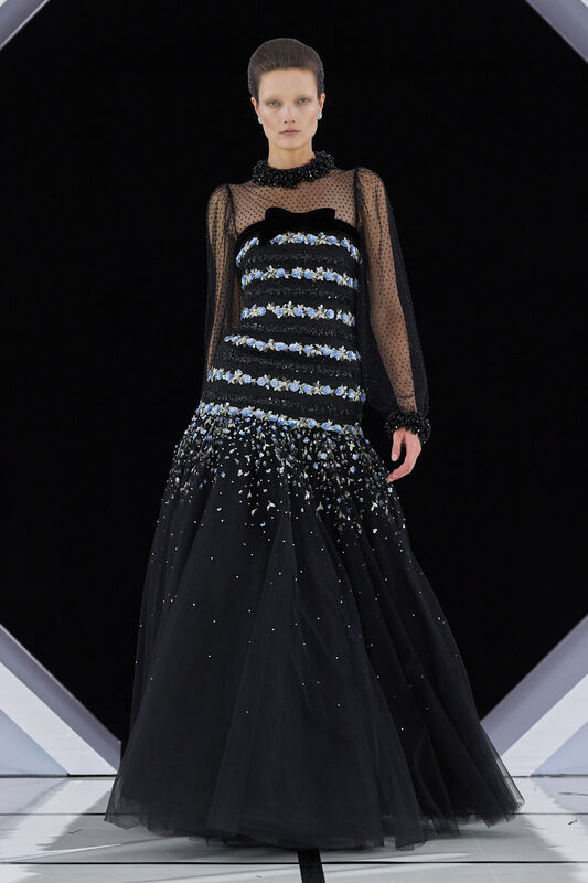 Richard Quinn F26 042