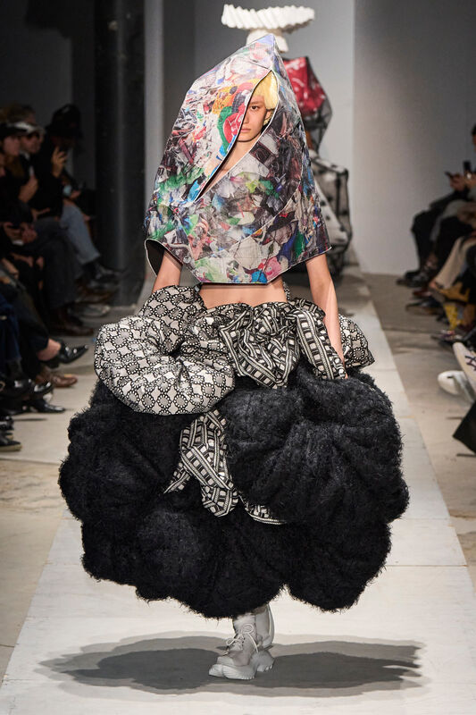 Comme Des Garcons S25 014