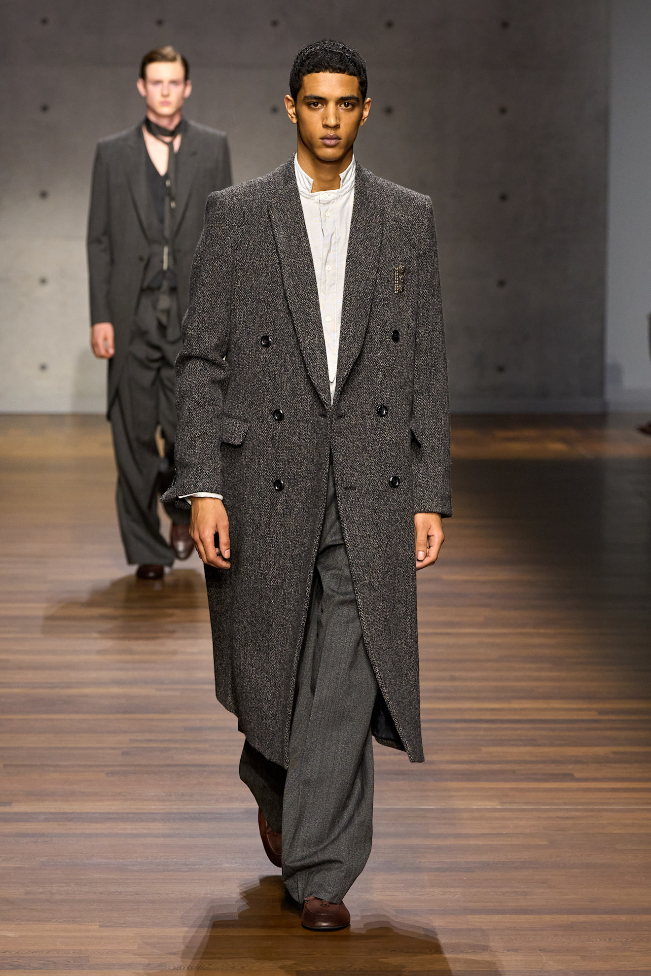 Emporio Armani F26 007