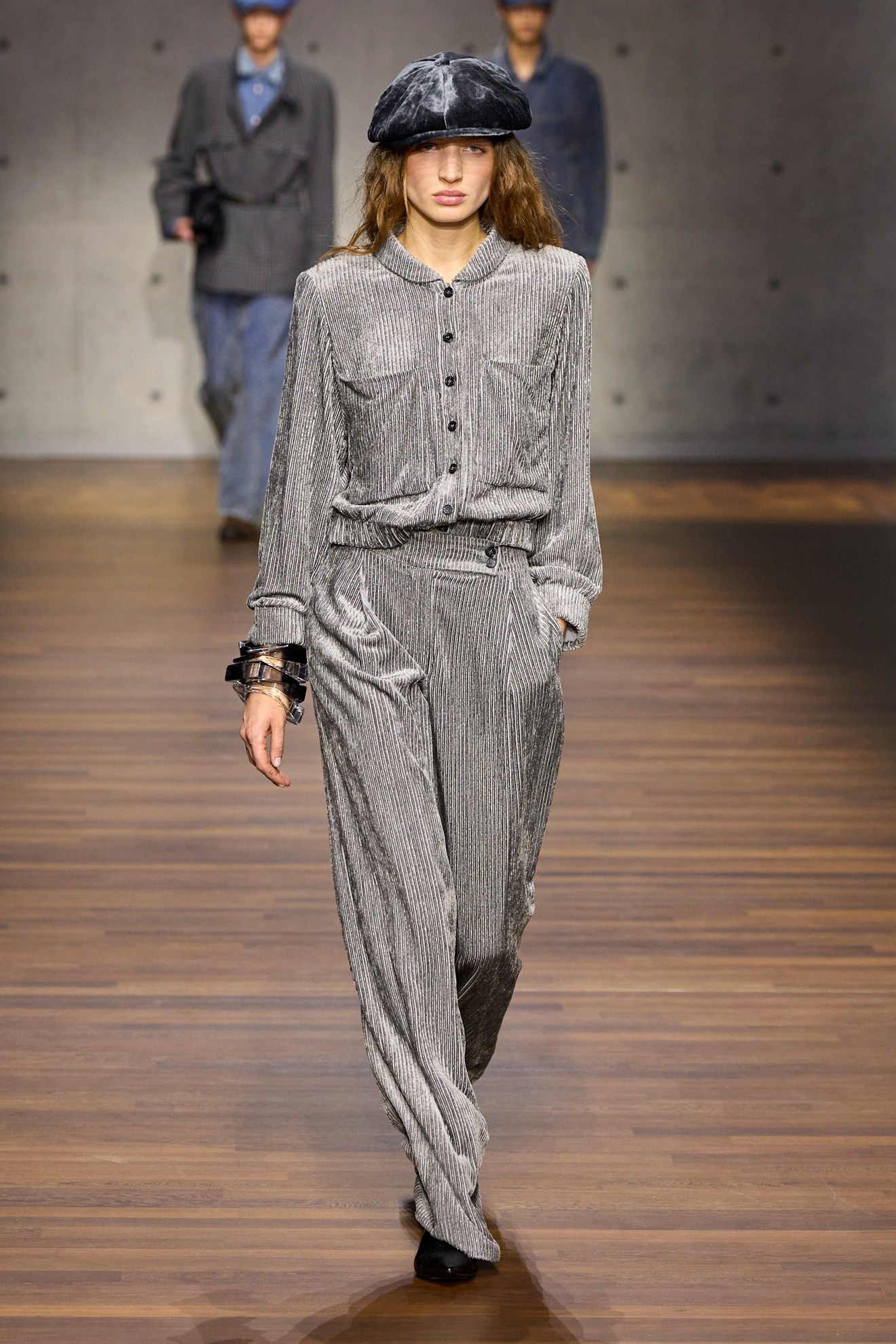 Emporio Armani F26 029