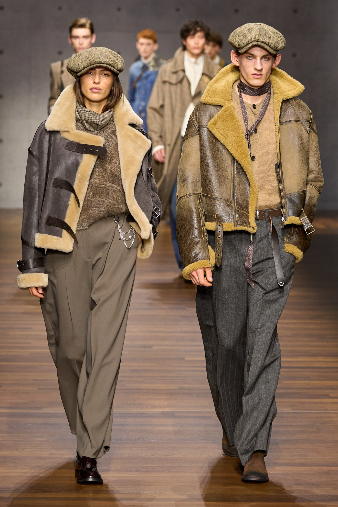 Emporio Armani F26 042