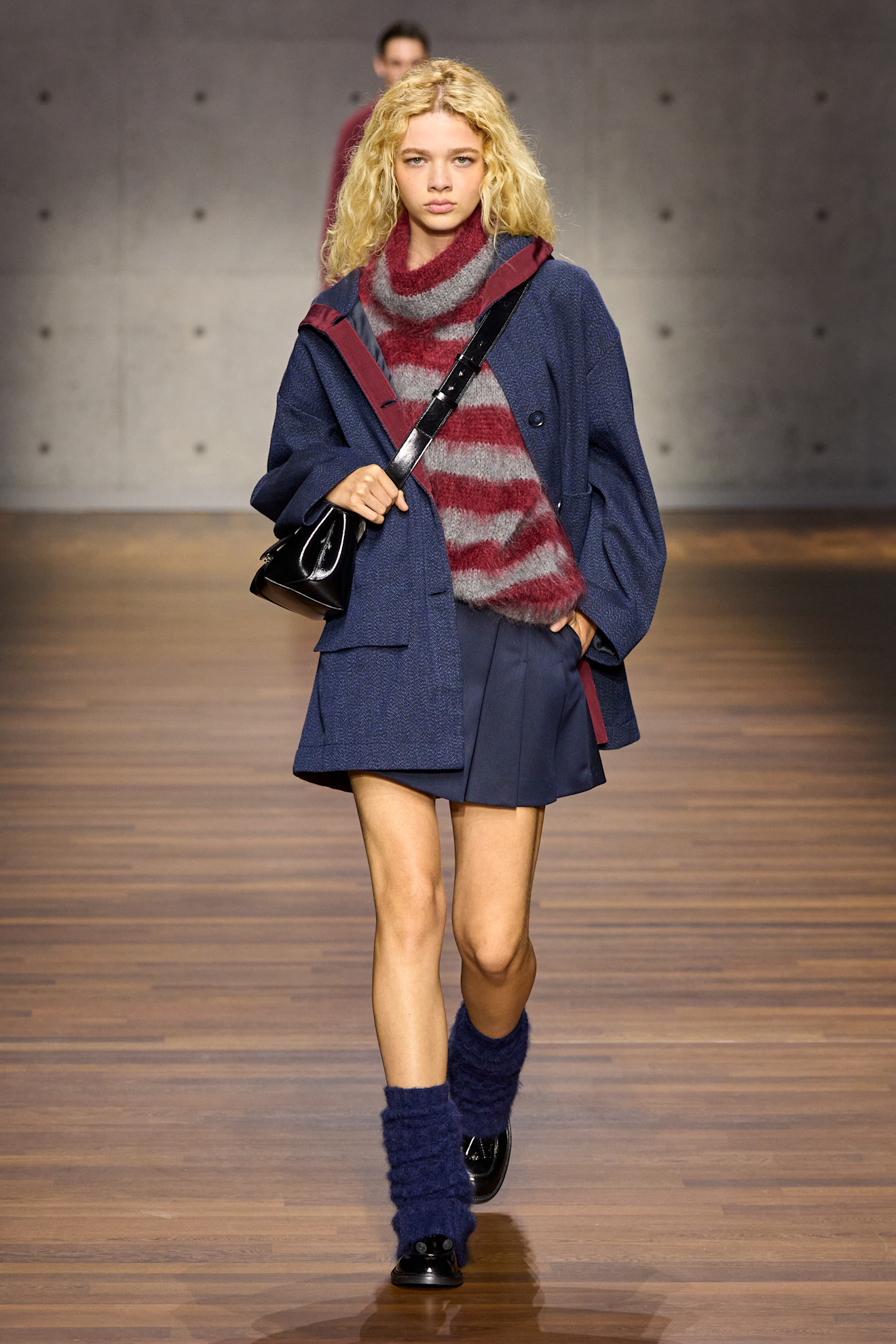 Emporio Armani F26 061