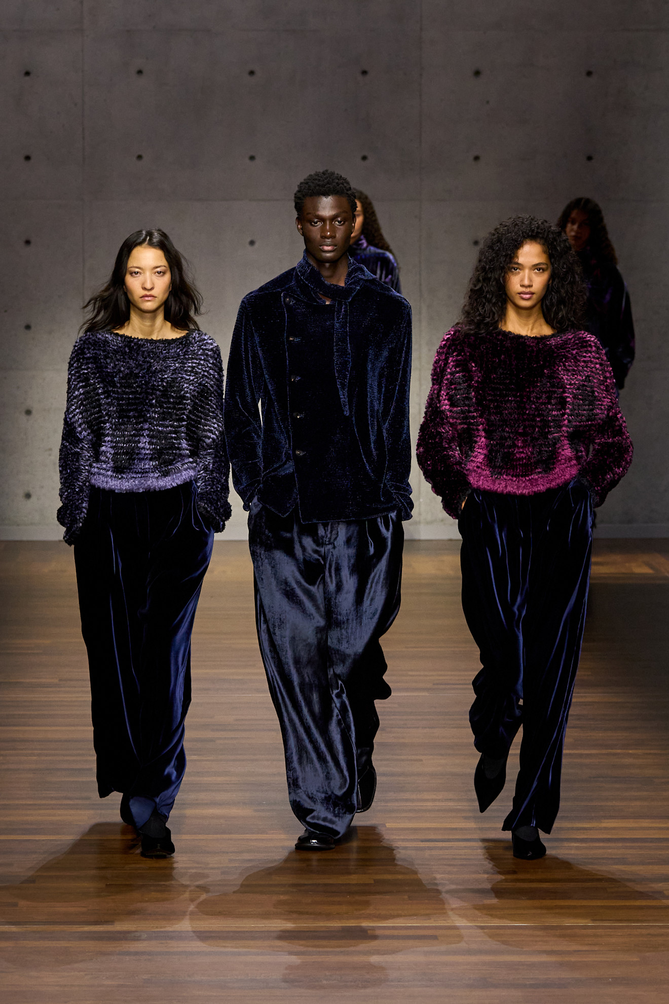 Emporio Armani F26 079