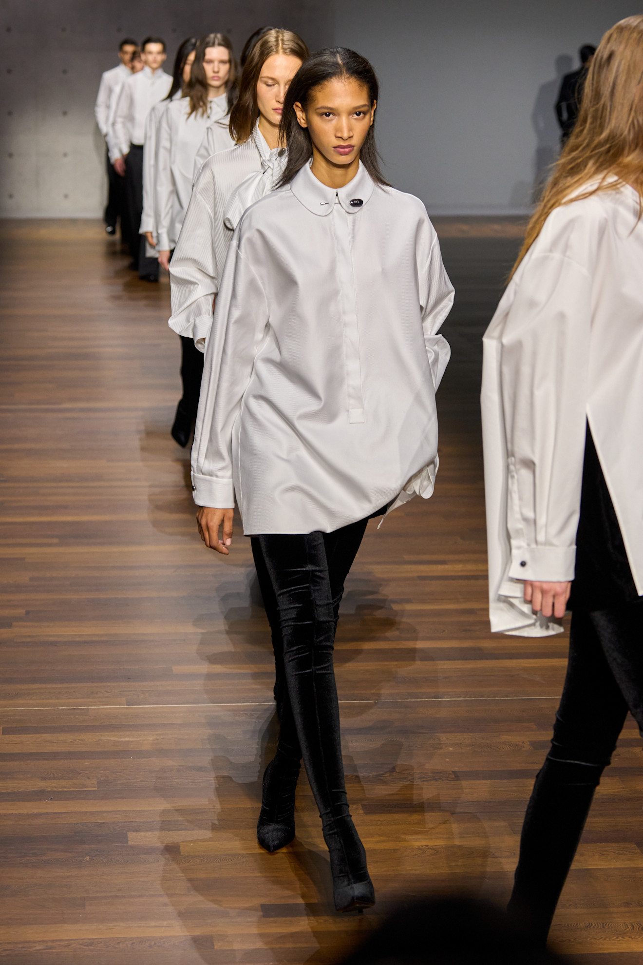 Emporio Armani F26 095