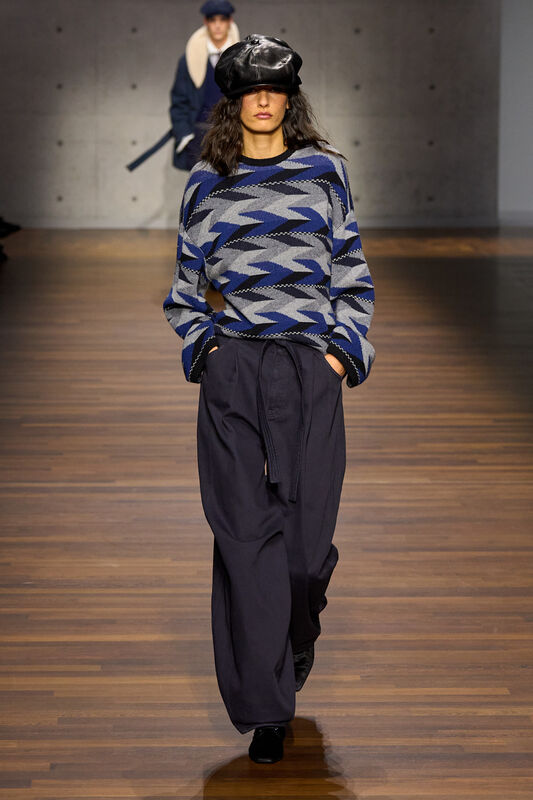 Emporio Armani F26 067