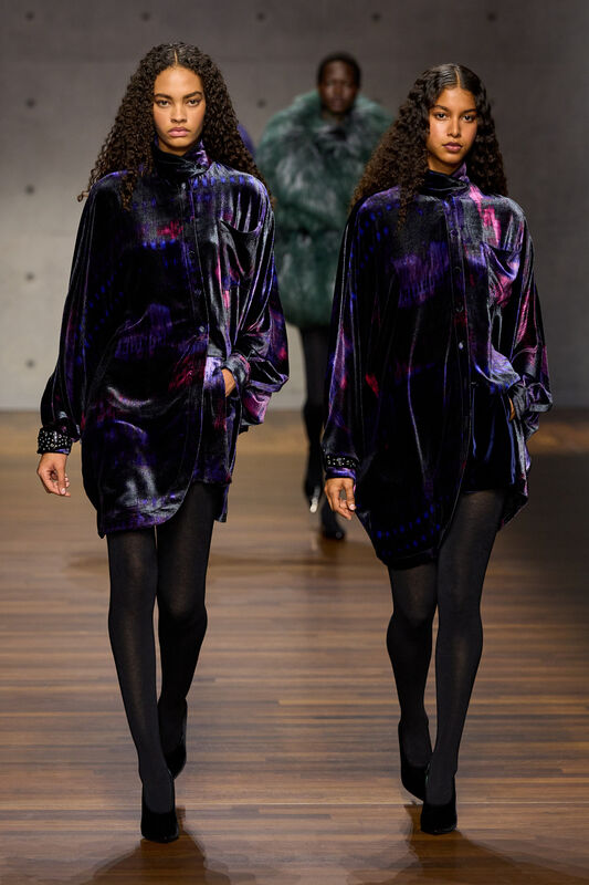 Emporio Armani F26 080