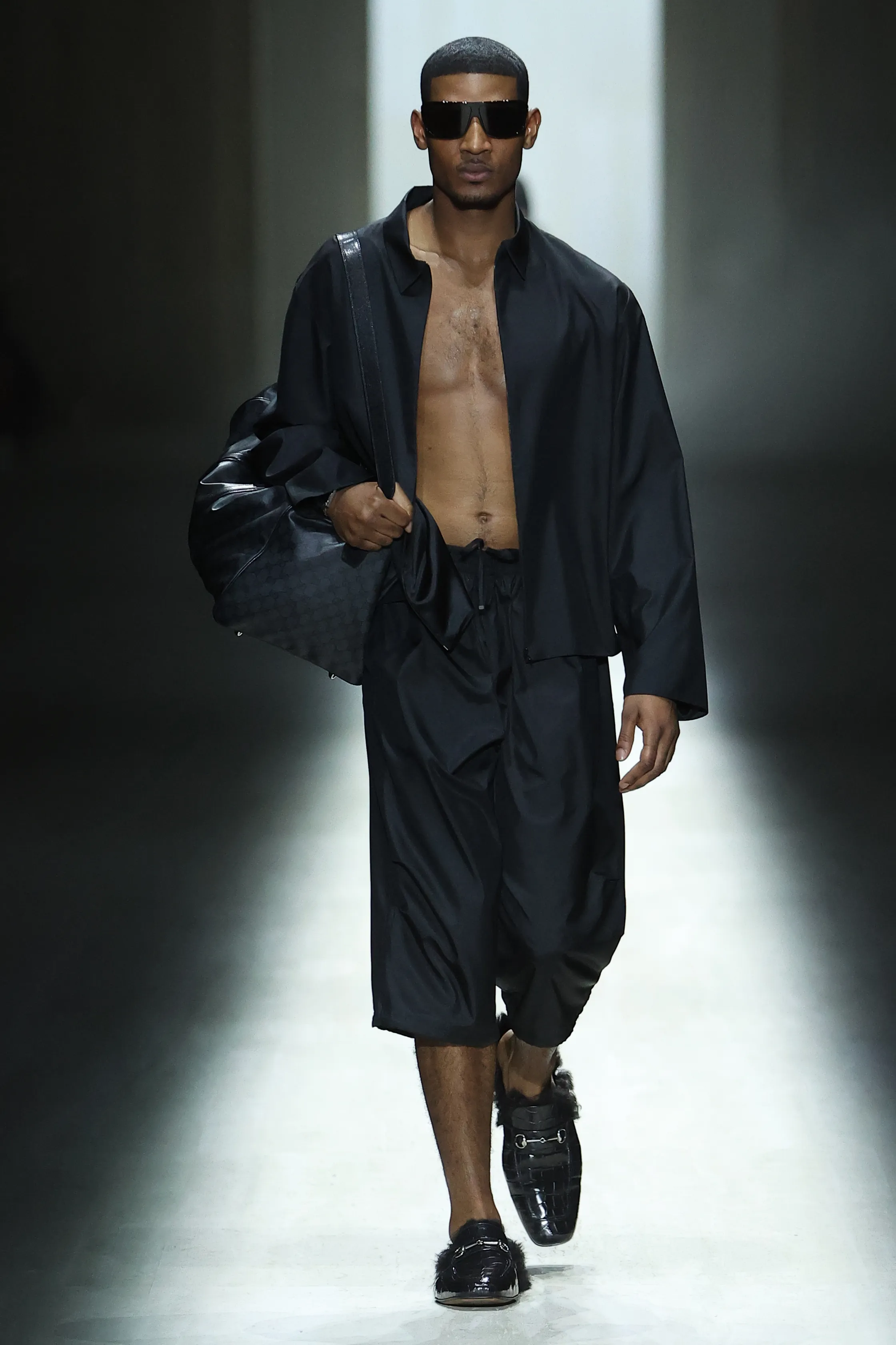 00037-gucci-fall-2026-ready-to-wear-credit-brand