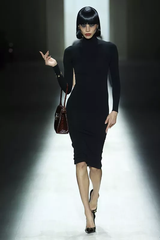 00011-gucci-fall-2026-ready-to-wear-credit-brand