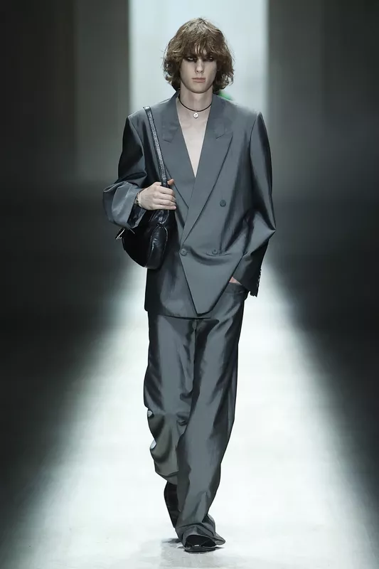 00041-gucci-fall-2026-ready-to-wear-credit-brand