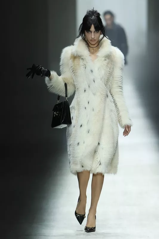 00046-gucci-fall-2026-ready-to-wear-credit-brand