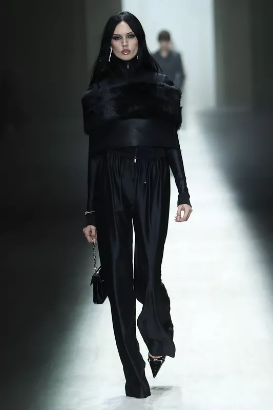 00056-gucci-fall-2026-ready-to-wear-credit-brand