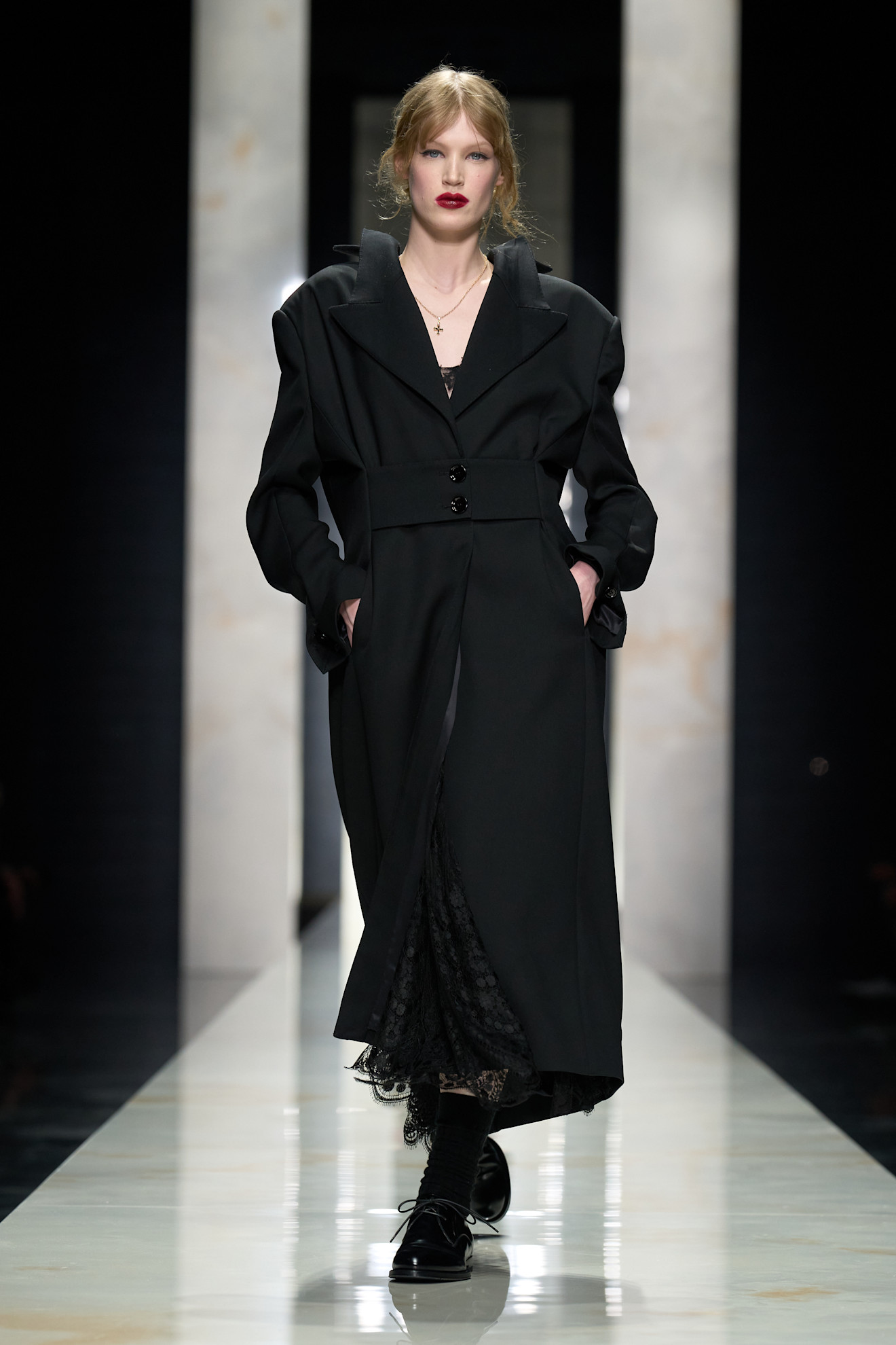 Dolce Gabbana F26 001