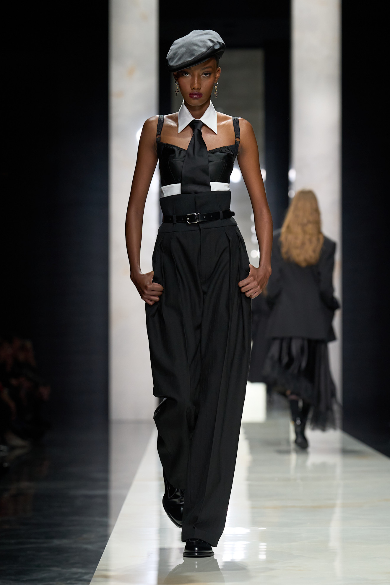 Dolce Gabbana F26 049