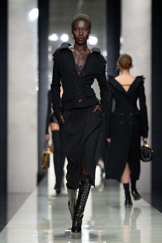 Dolce Gabbana F26 003