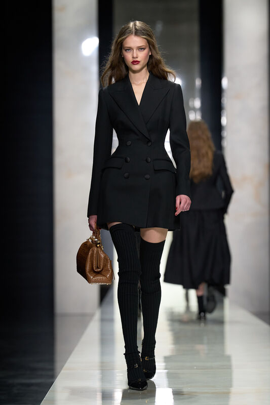 Dolce Gabbana F26 012