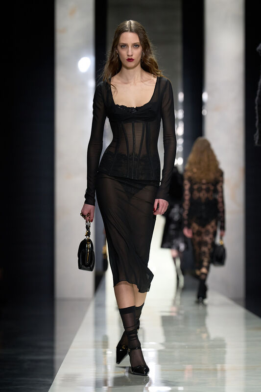 Dolce Gabbana F26 030