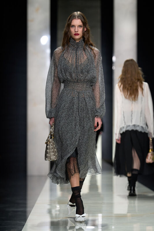 Dolce Gabbana F26 053