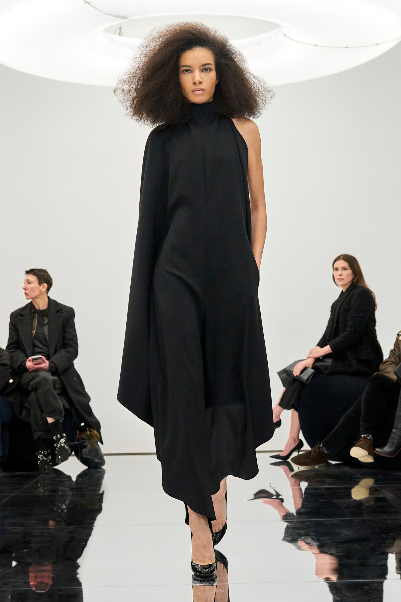 Alaia PO F24 041