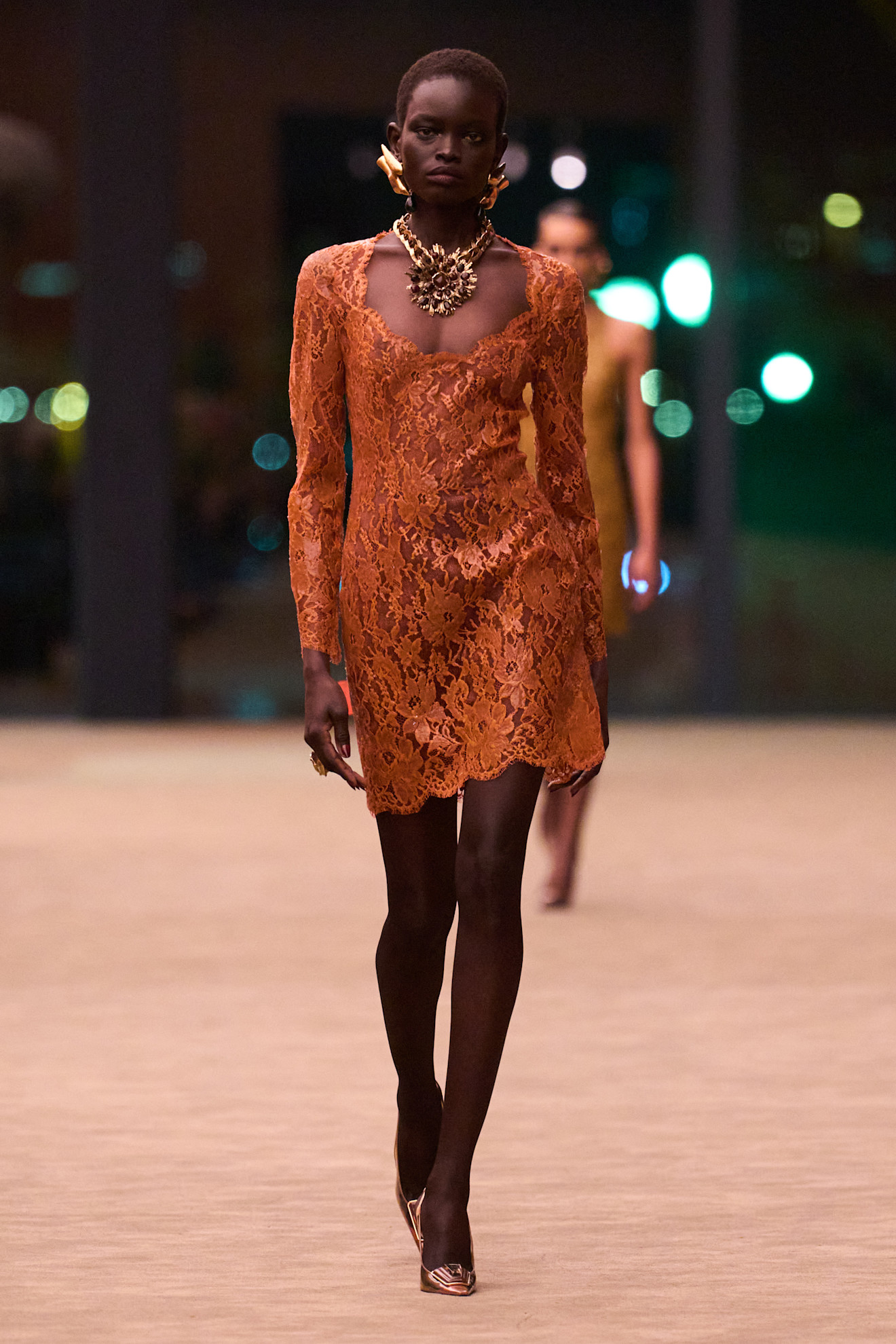 Saint Laurent F26 041