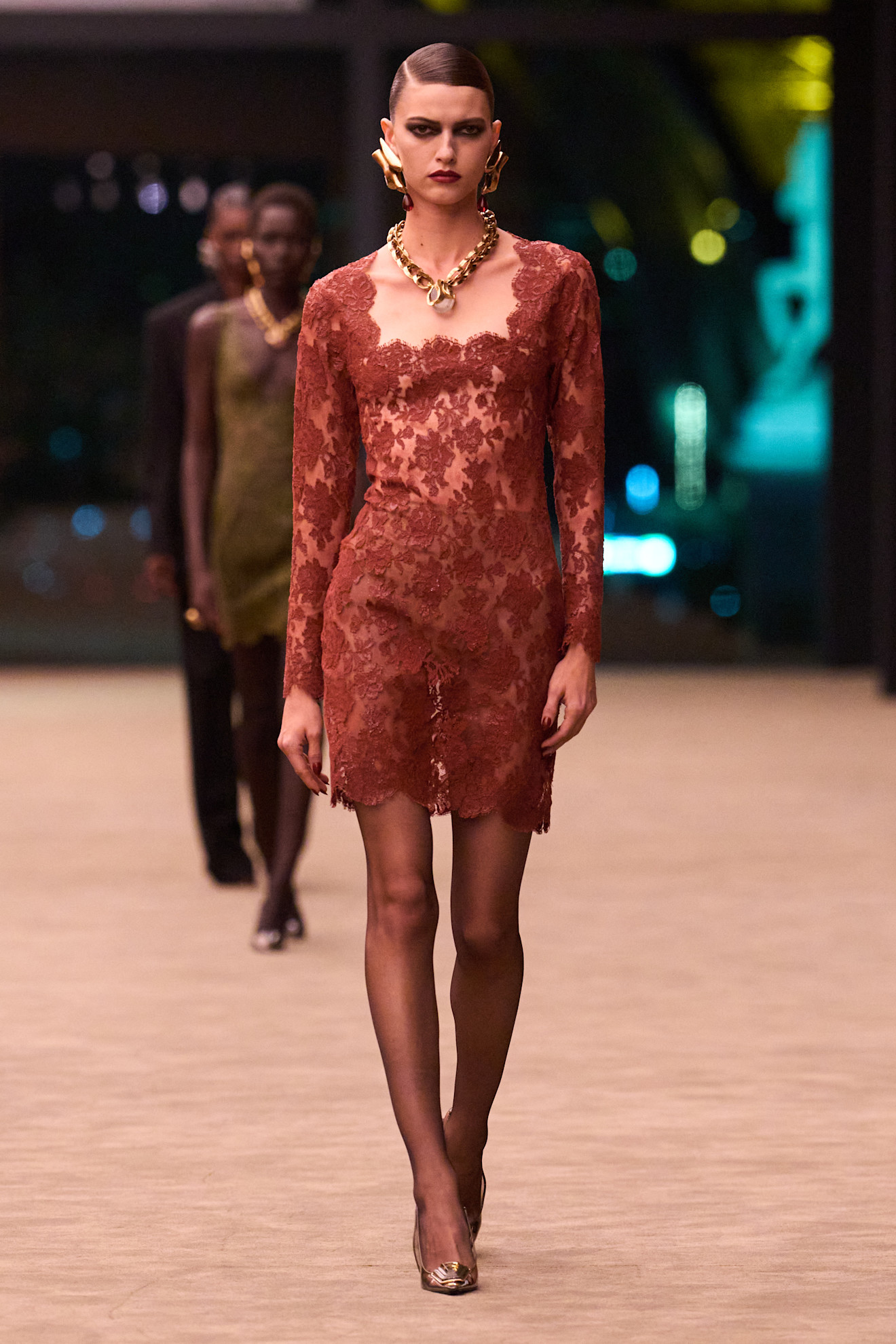 Saint Laurent F26 044