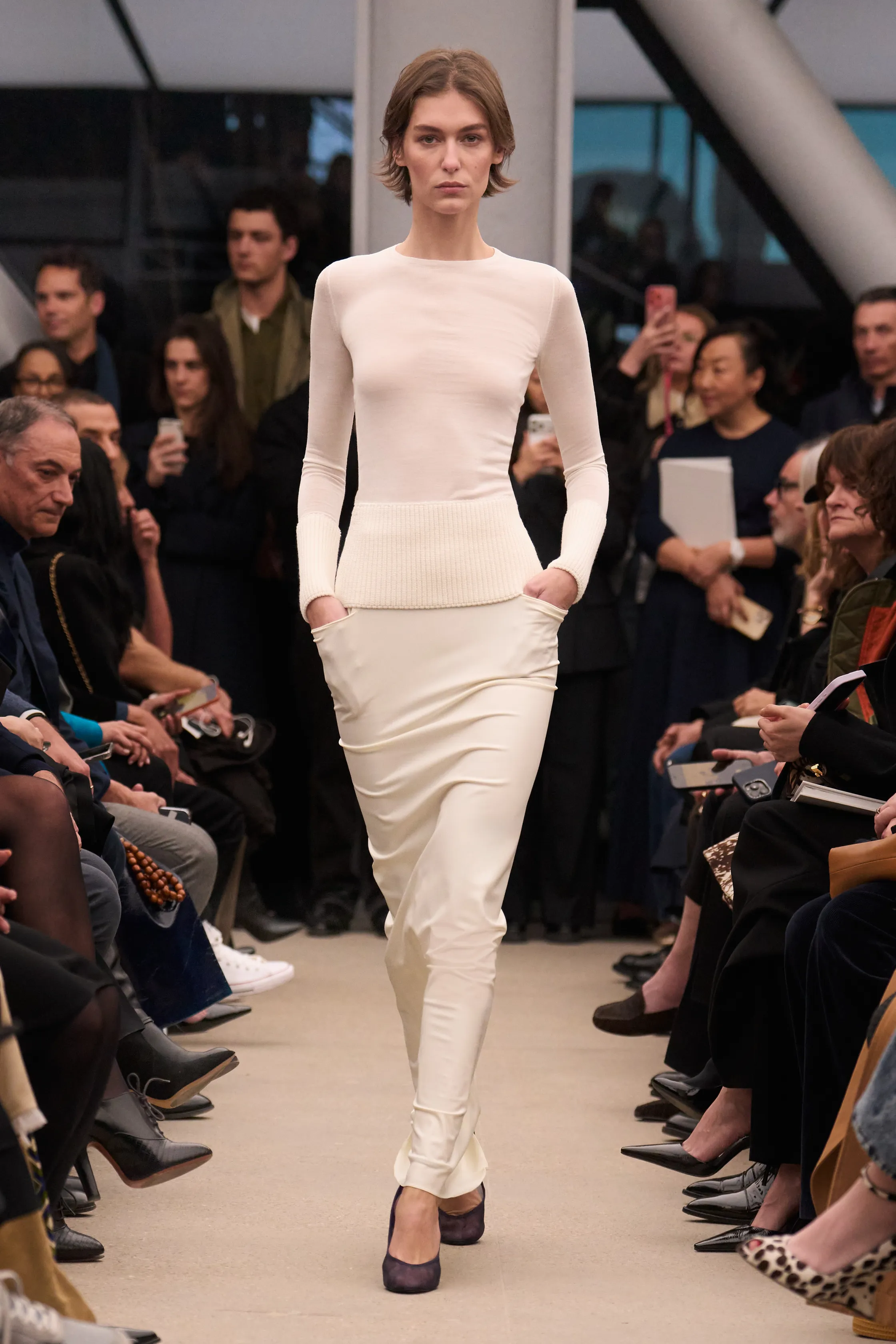 00012-alaia-fall-2026-ready-to-wear-credit-brand