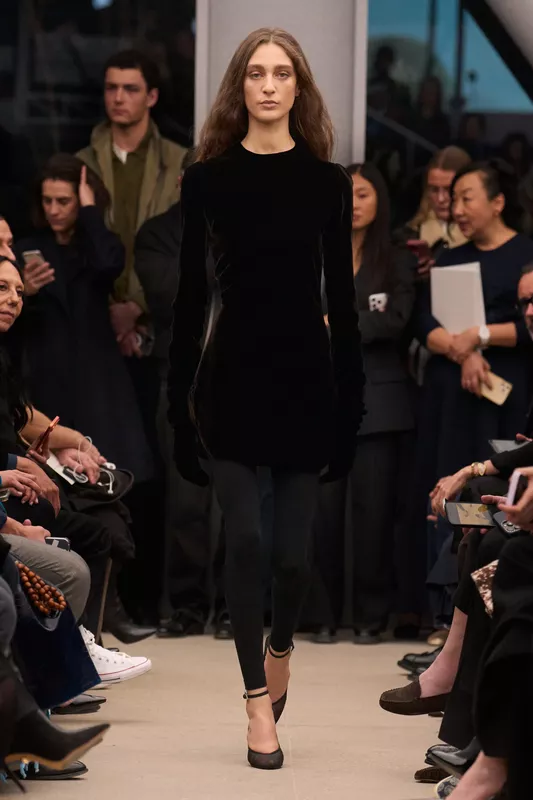 00019-alaia-fall-2026-ready-to-wear-credit-brand