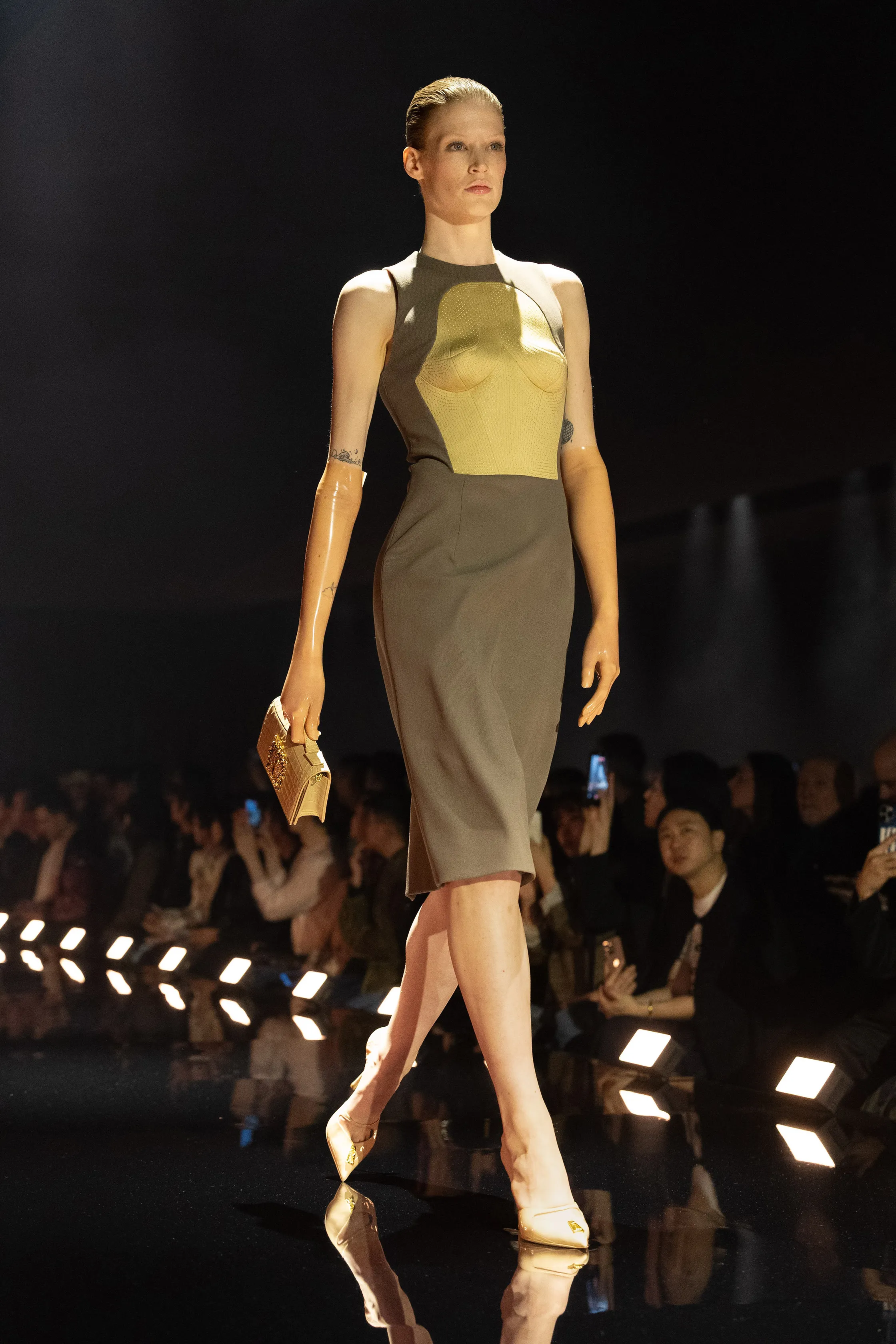 00010-schiaparelli-fall-2026-ready-to-wear-credit-brand