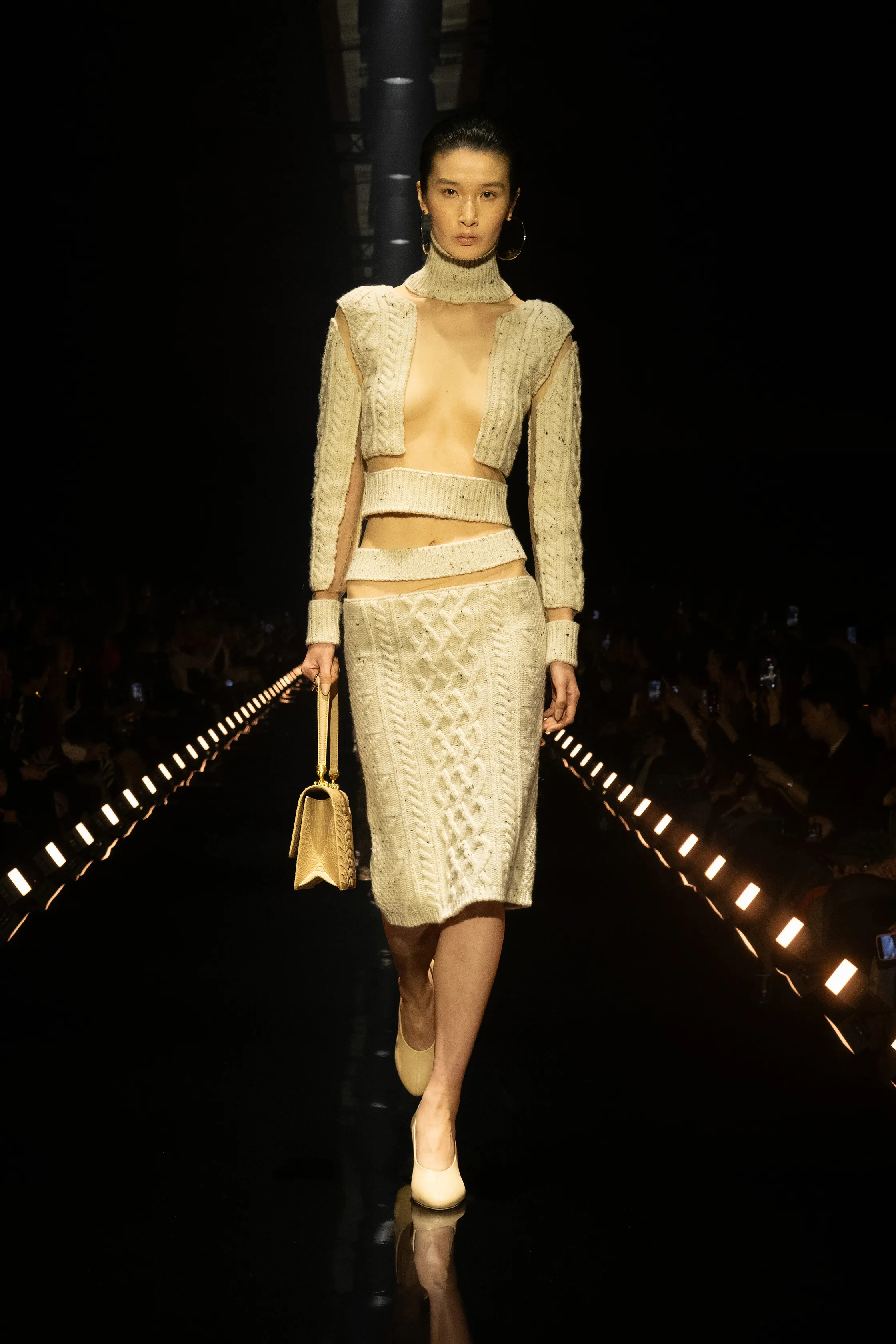 00012-schiaparelli-fall-2026-ready-to-wear-credit-brand