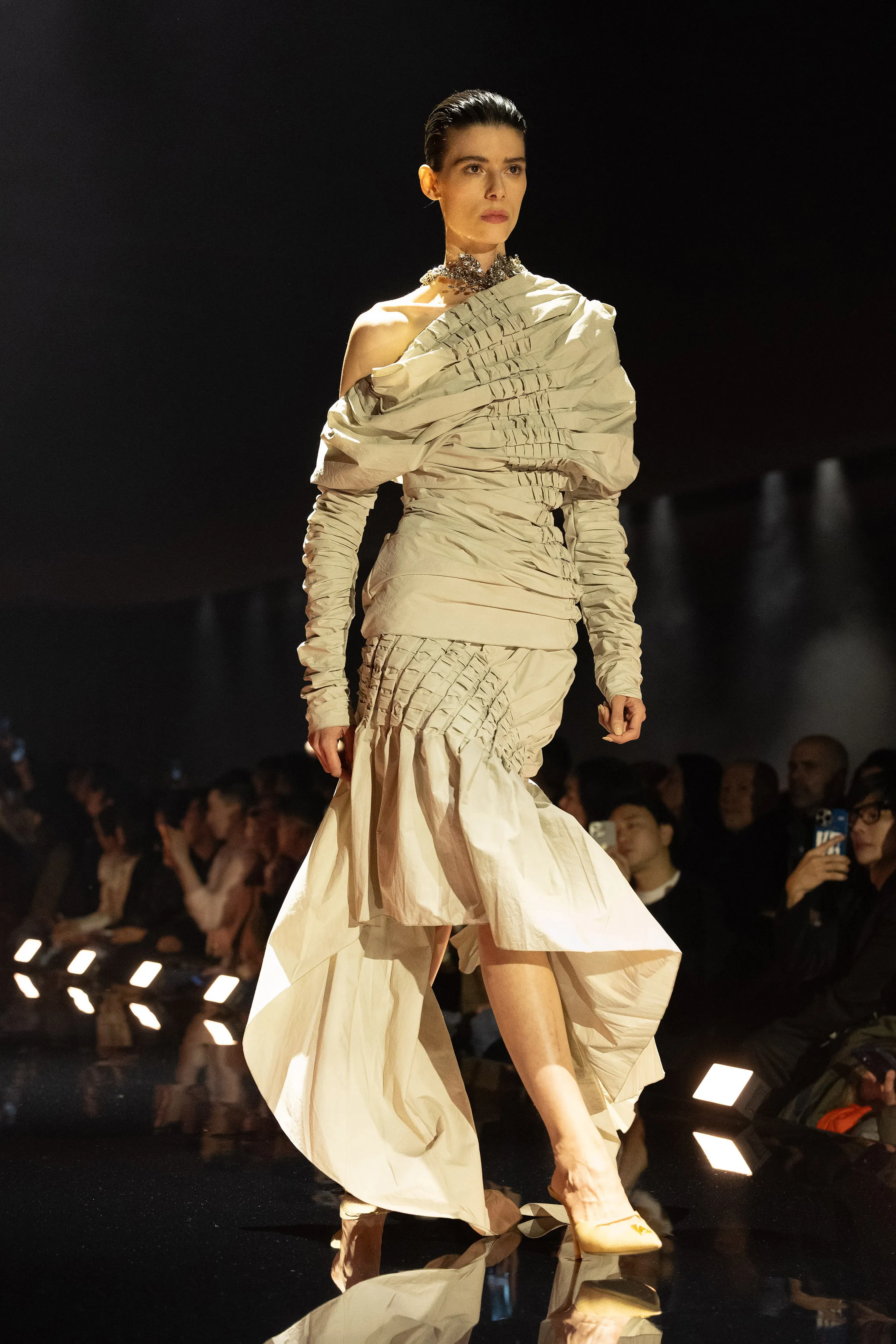 00013-schiaparelli-fall-2026-ready-to-wear-credit-brand