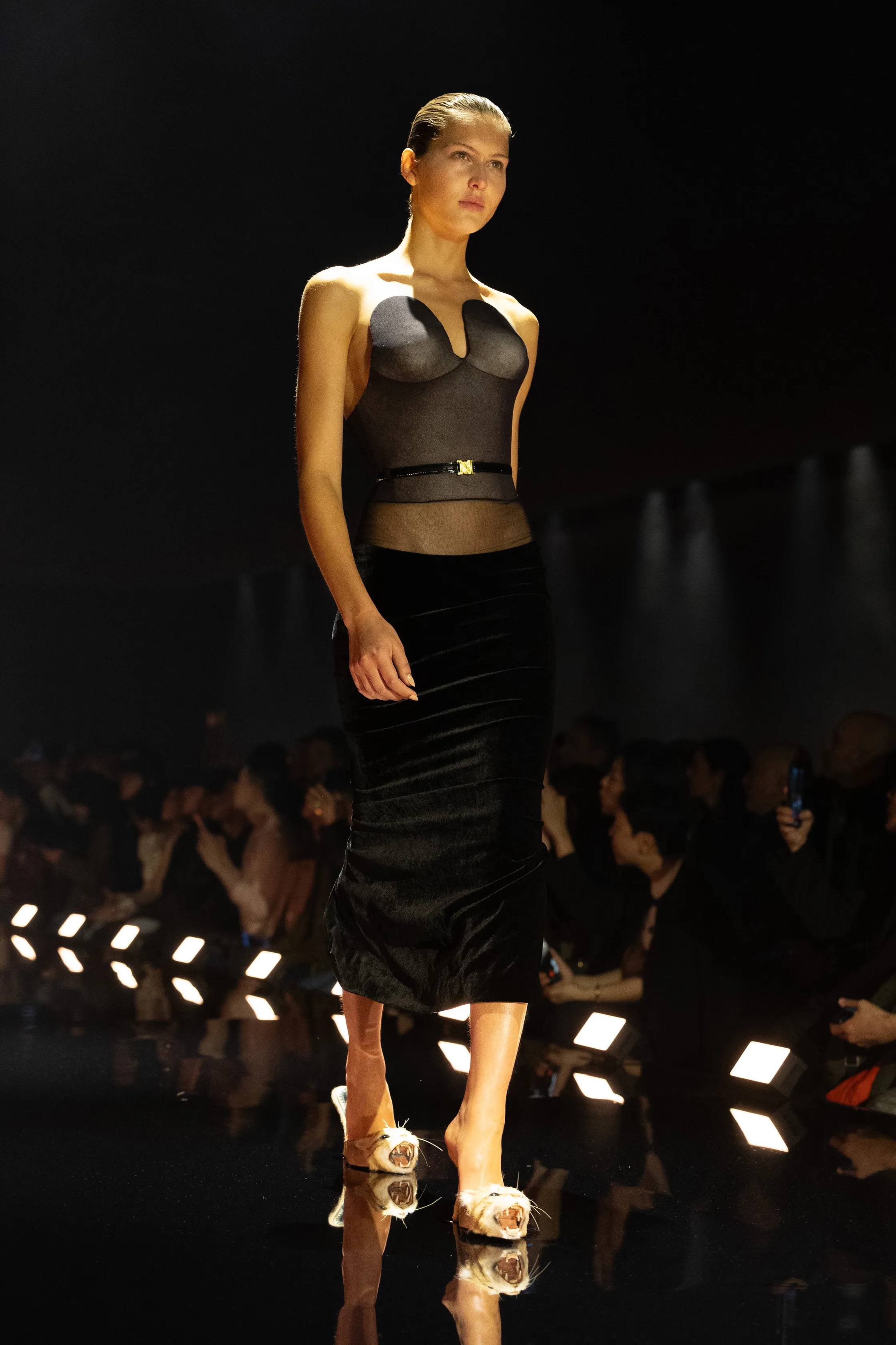 00024-schiaparelli-fall-2026-ready-to-wear-credit-brand