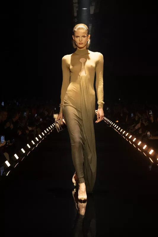 00007-schiaparelli-fall-2026-ready-to-wear-credit-brand