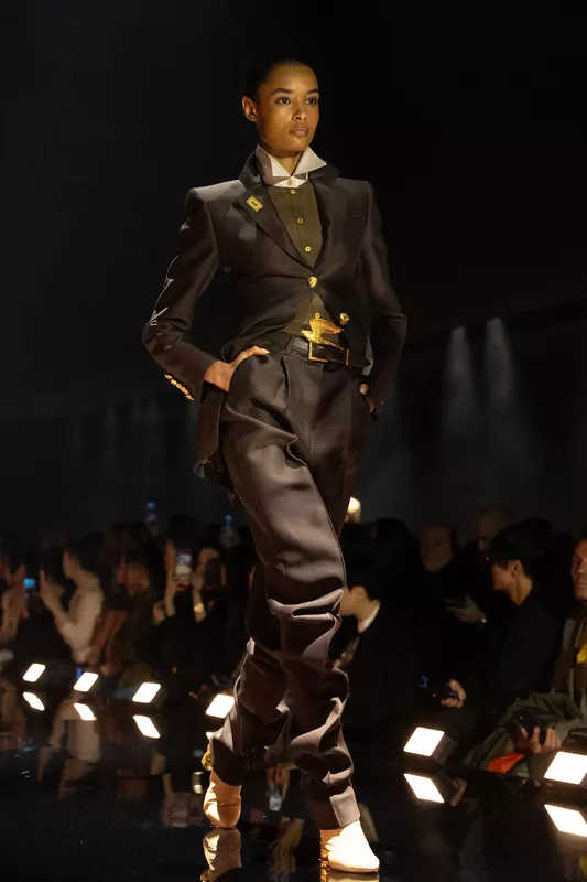 00017-schiaparelli-fall-2026-ready-to-wear-credit-brand