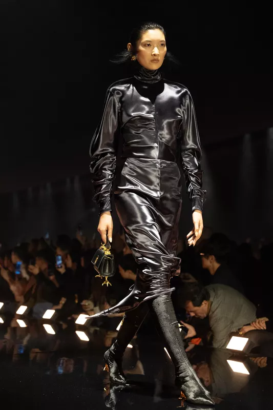 00028-schiaparelli-fall-2026-ready-to-wear-credit-brand