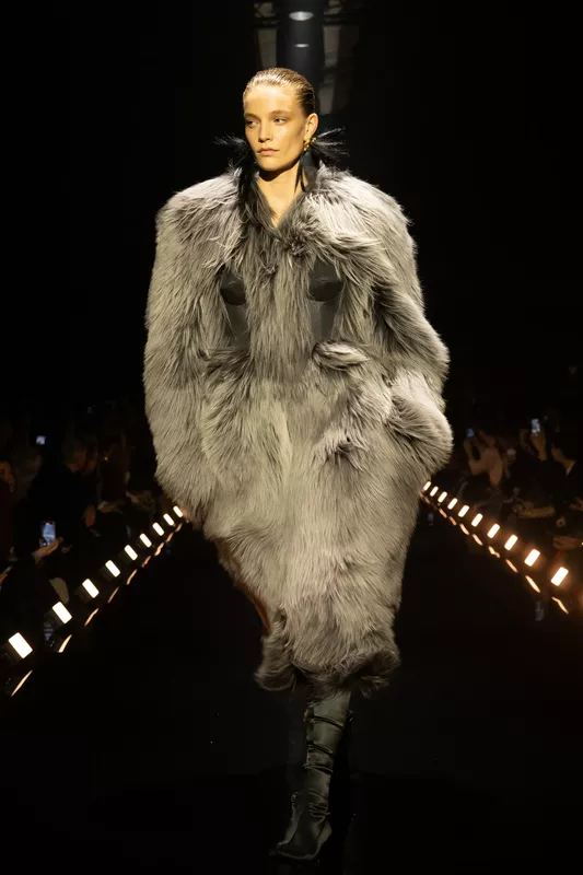 00031-schiaparelli-fall-2026-ready-to-wear-credit-brand