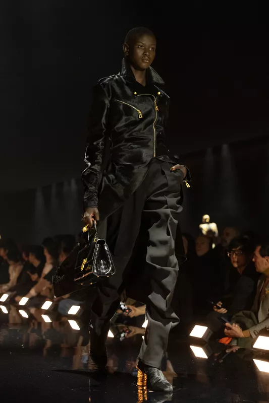 00039-schiaparelli-fall-2026-ready-to-wear-credit-brand