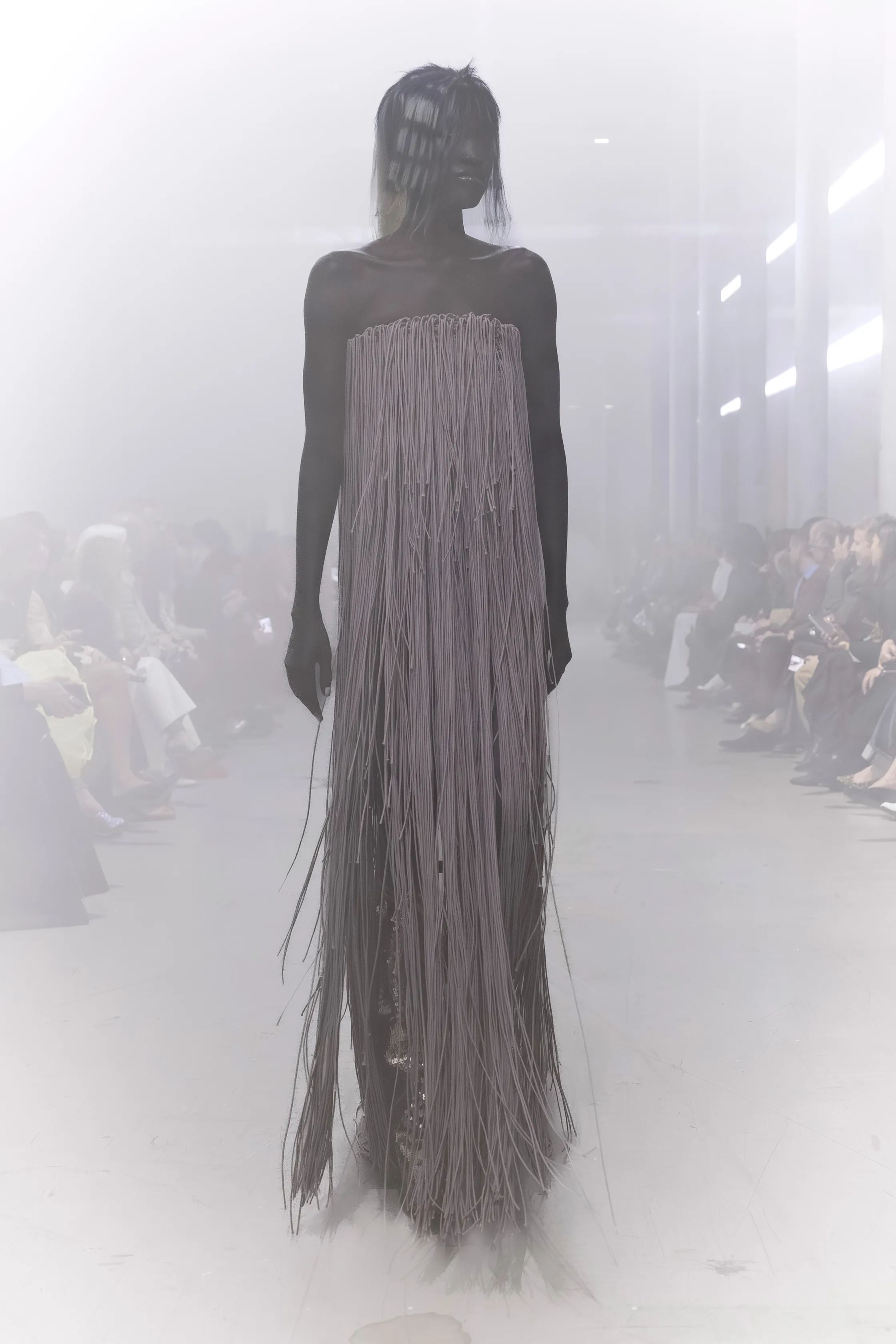00005-rick-owens-fall-2026-ready-to-wear-credit-brand