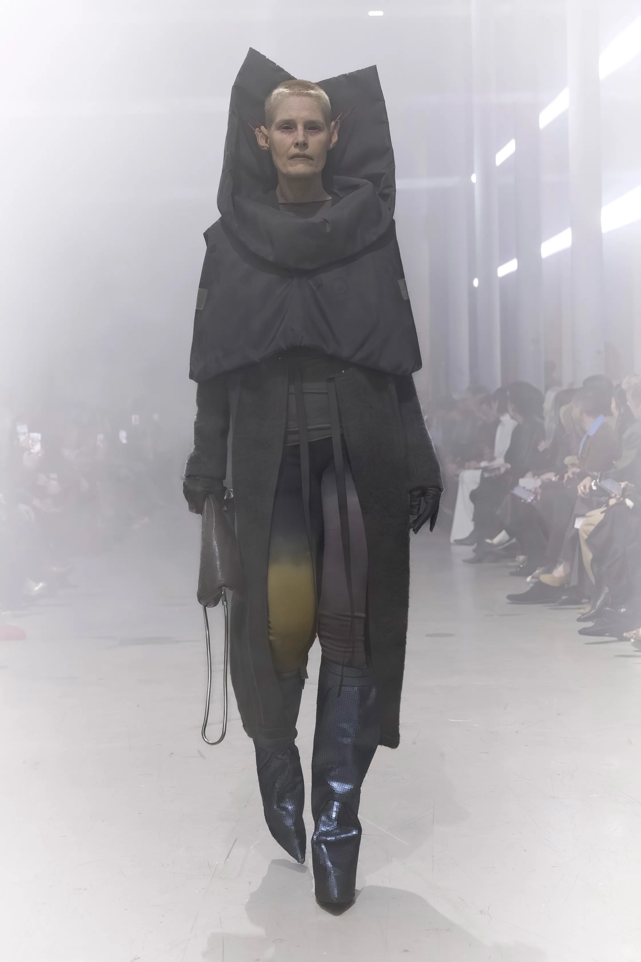 00013-rick-owens-fall-2026-ready-to-wear-credit-brand