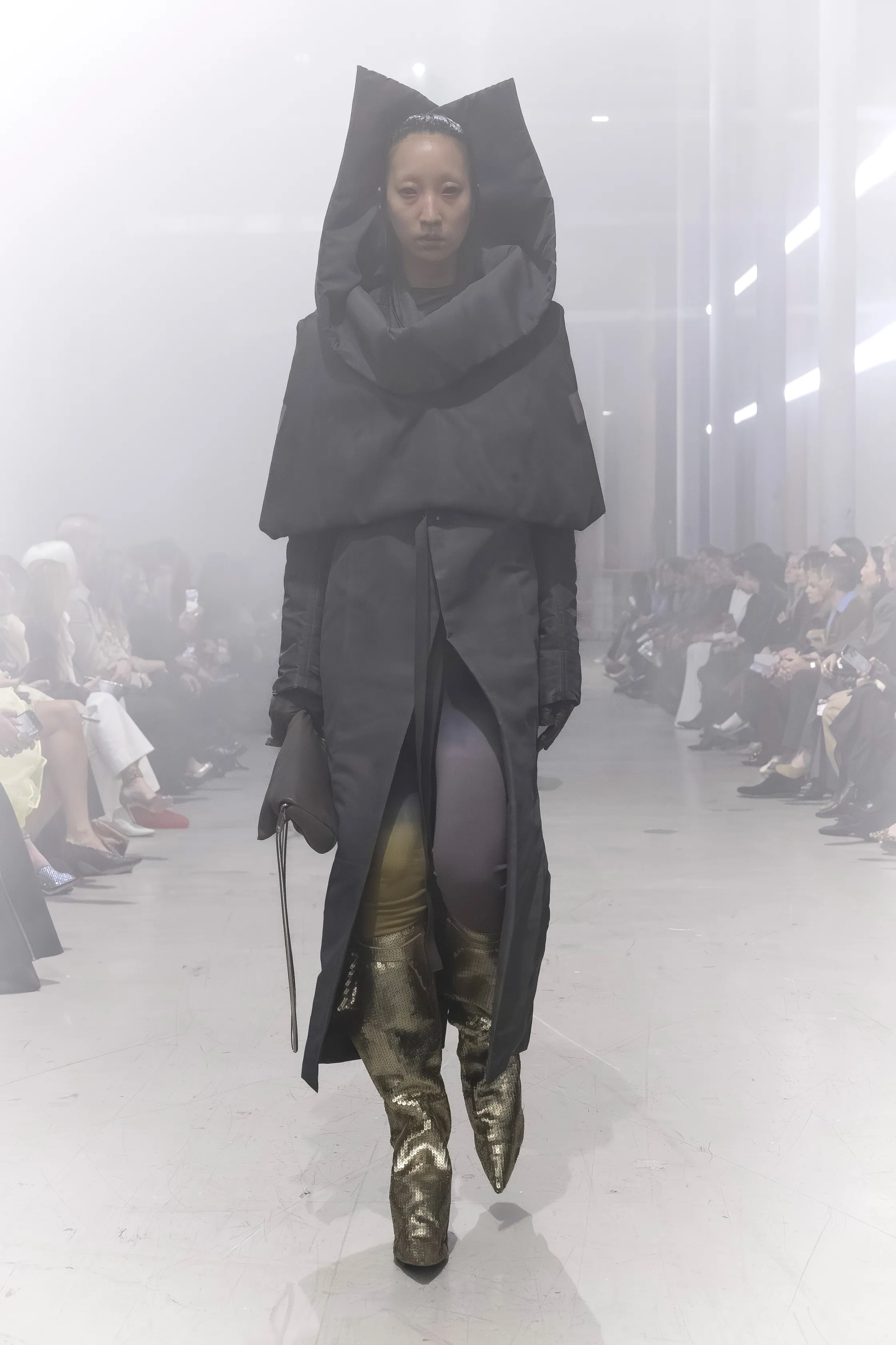 00014-rick-owens-fall-2026-ready-to-wear-credit-brand