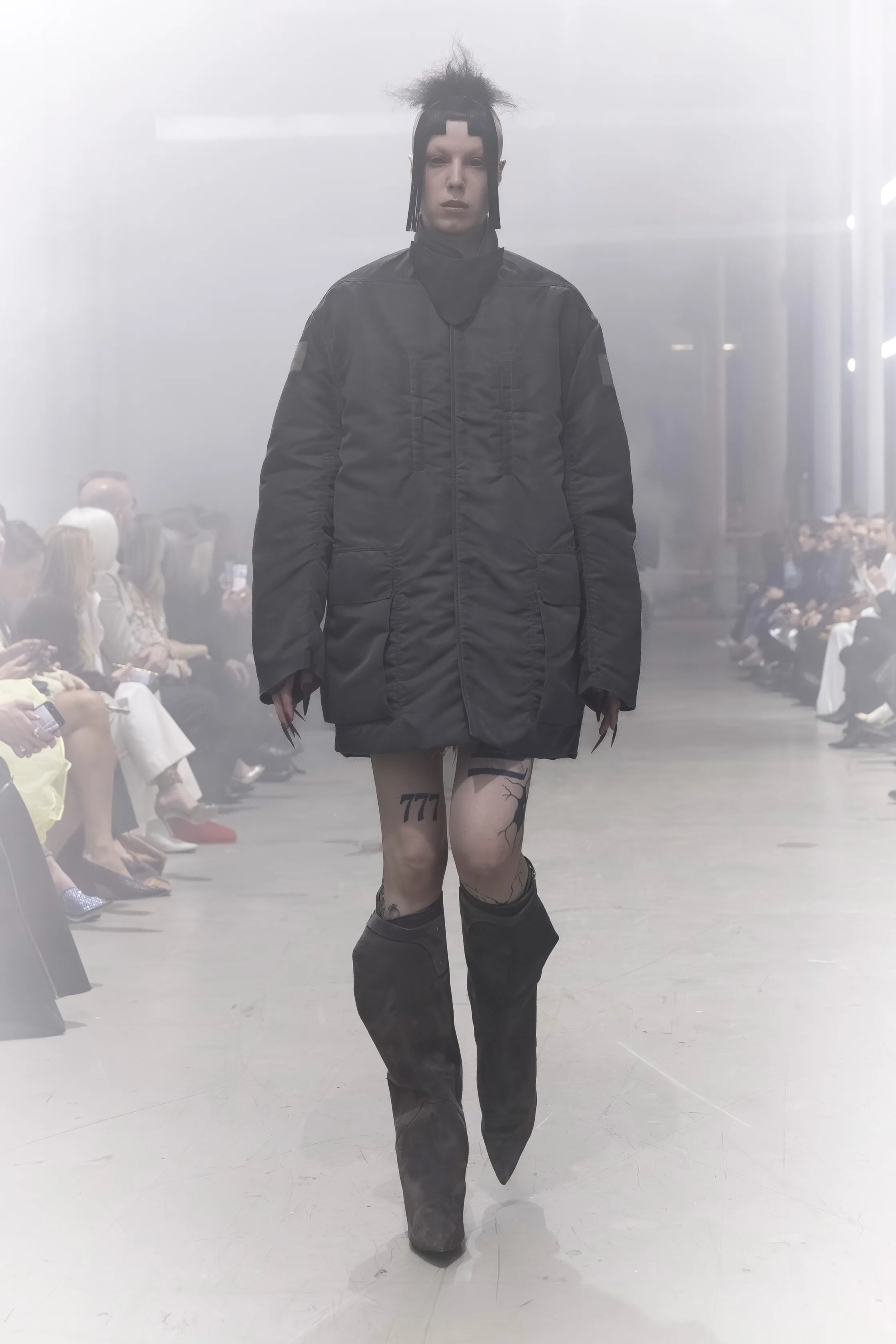 00016-rick-owens-fall-2026-ready-to-wear-credit-brand