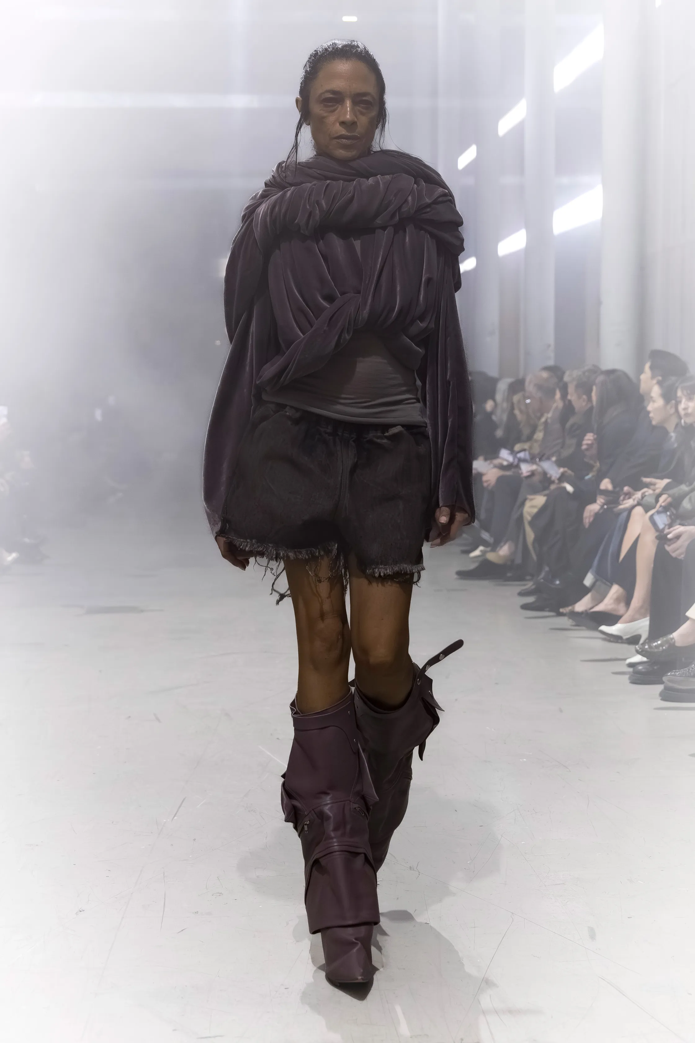 00024-rick-owens-fall-2026-ready-to-wear-credit-brand