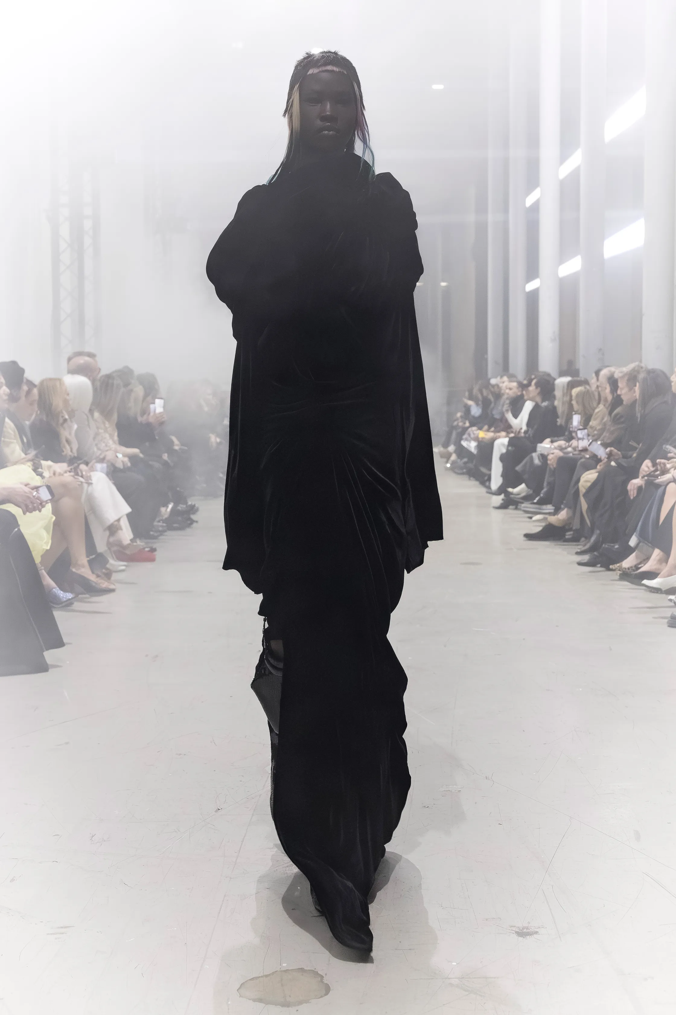 00028-rick-owens-fall-2026-ready-to-wear-credit-brand