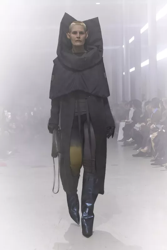 00013-rick-owens-fall-2026-ready-to-wear-credit-brand