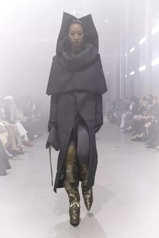 00014-rick-owens-fall-2026-ready-to-wear-credit-brand