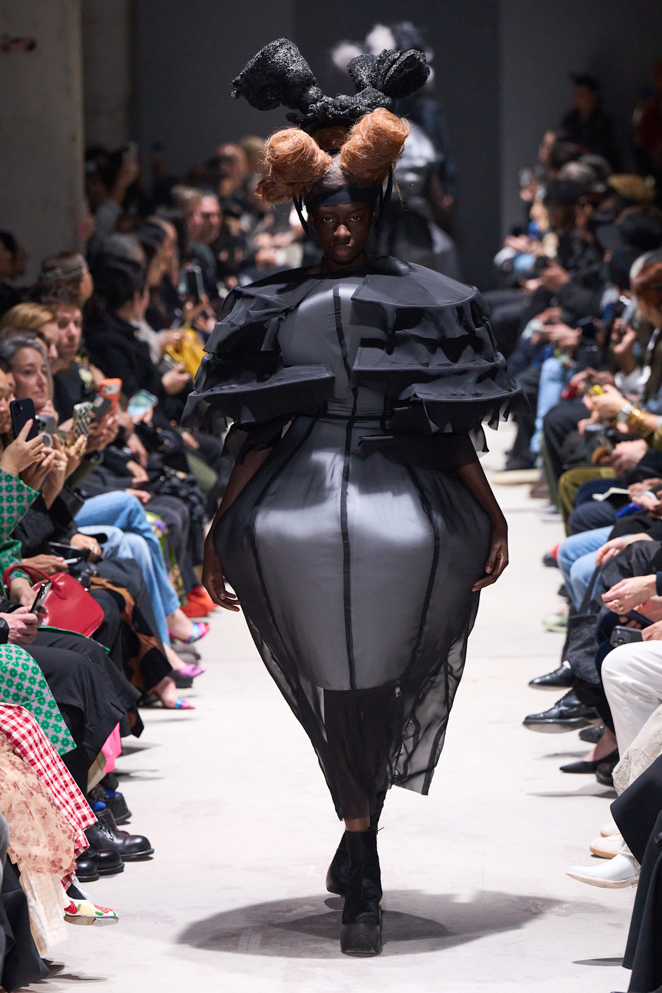 Comme Des Garcons F26 008