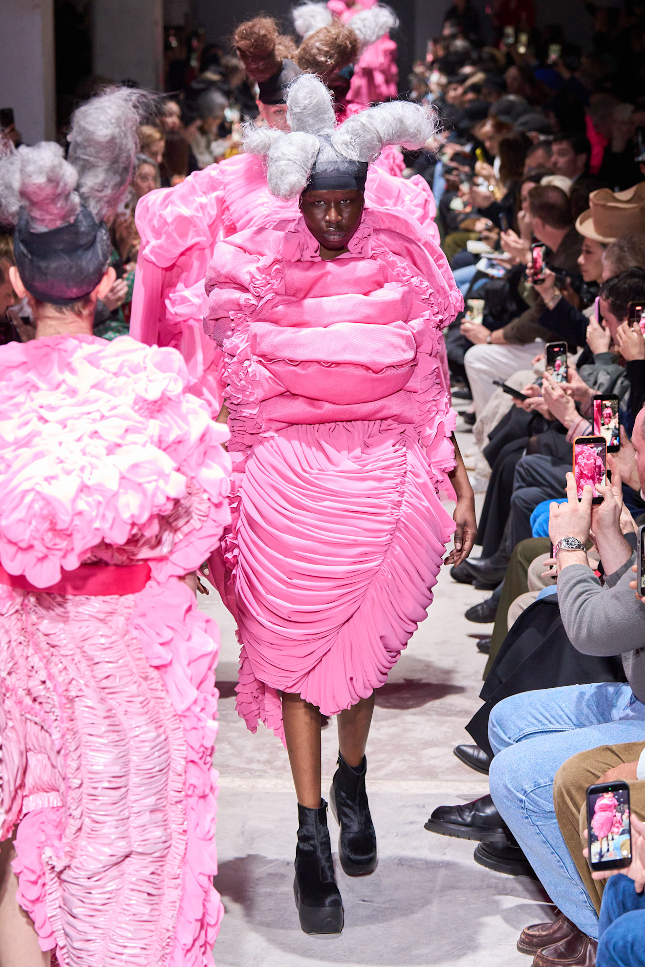 Comme Des Garcons F26 018