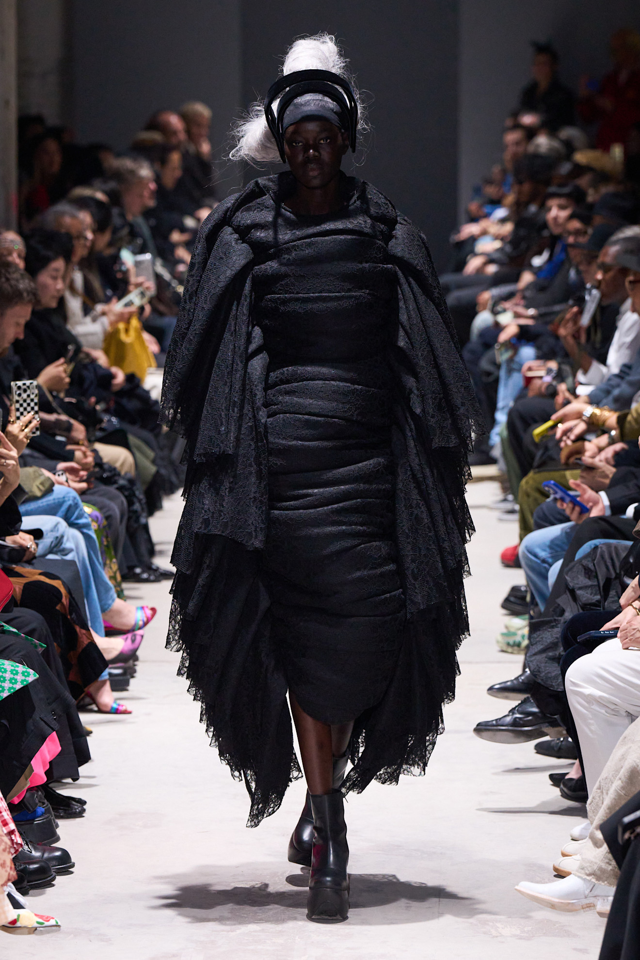 Comme Des Garcons F26 024