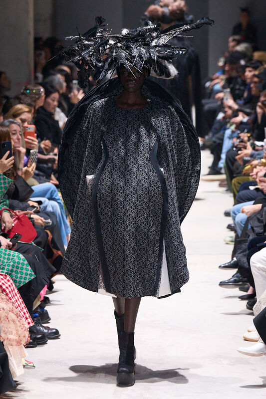 Comme Des Garcons F26 005