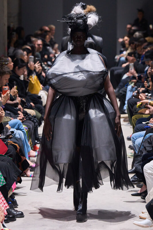 Comme Des Garcons F26 007