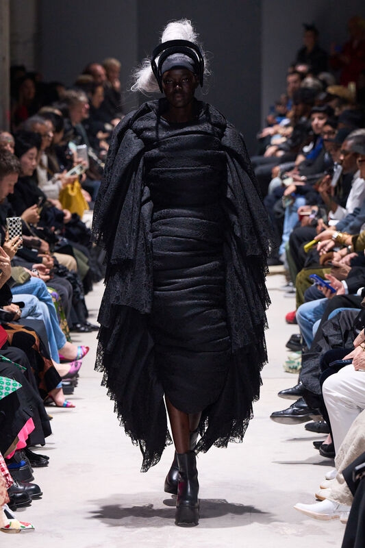 Comme Des Garcons F26 024